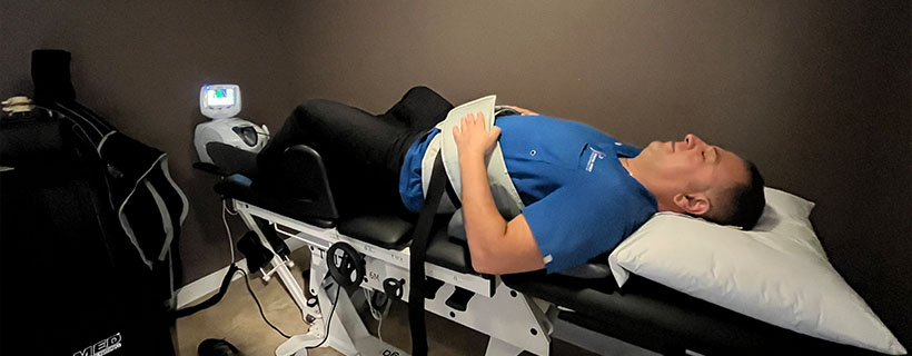 patient receiving spinal decompression in La Verne for Sciatic nerve pain relief